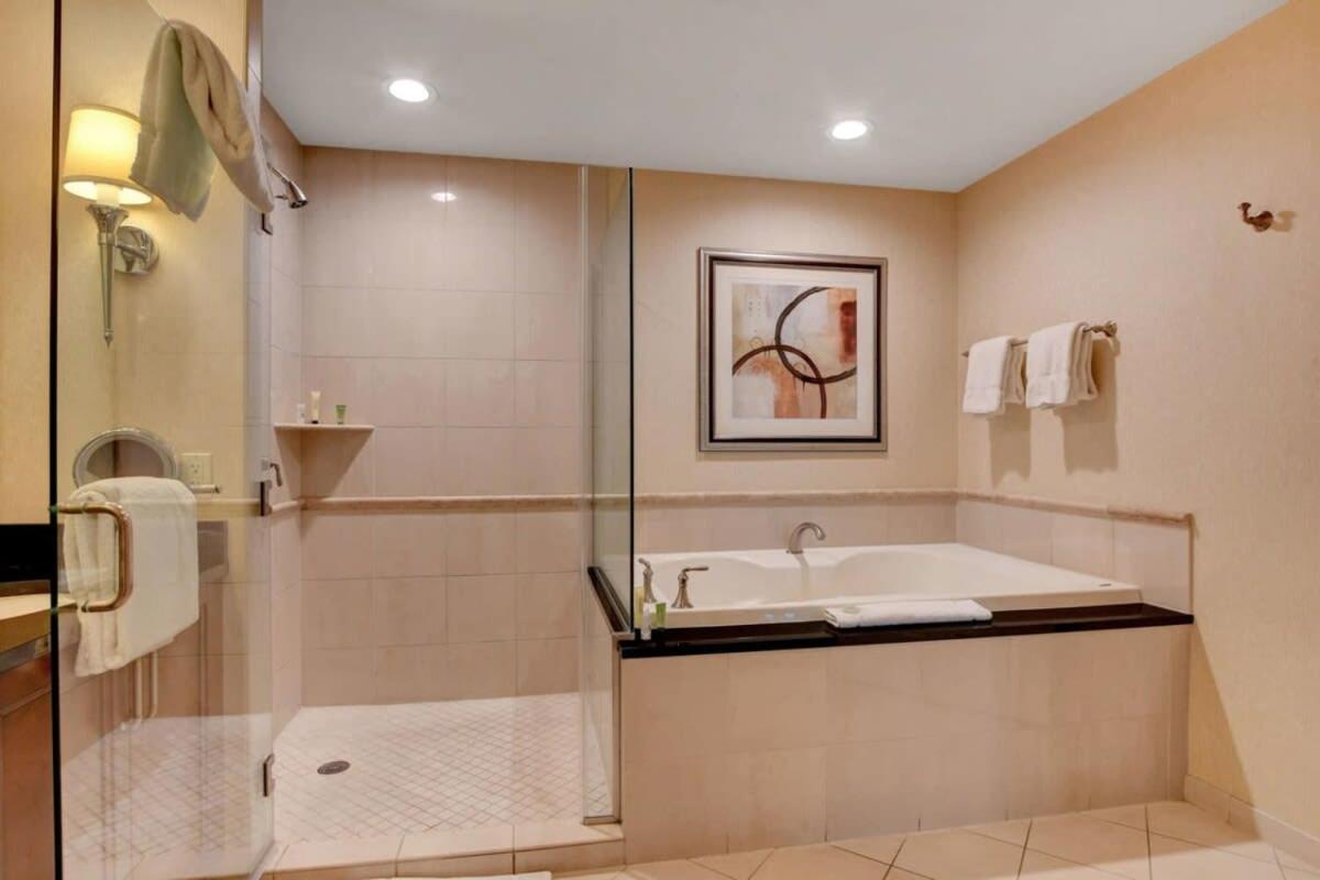 Mgm Signature-21-703 Strip View Jacuzzi Studio Las Vegas Esterno foto